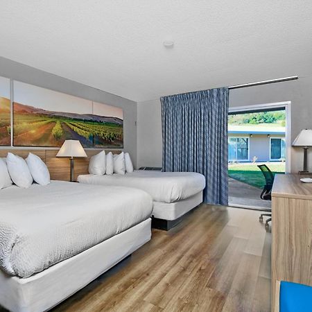 Days Inn By Wyndham Novato/San Francisco Εξωτερικό φωτογραφία