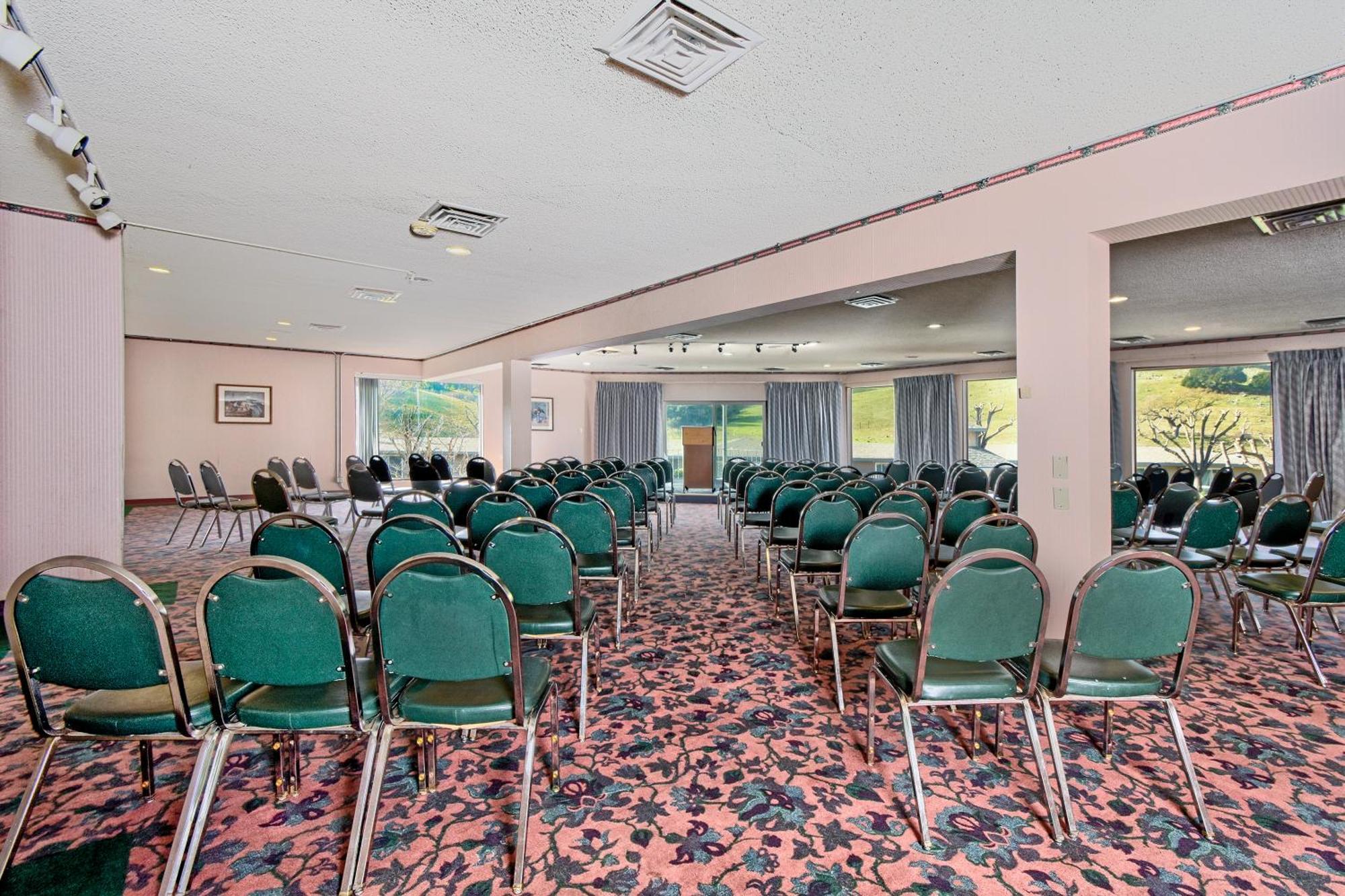 Days Inn By Wyndham Novato/San Francisco Εξωτερικό φωτογραφία