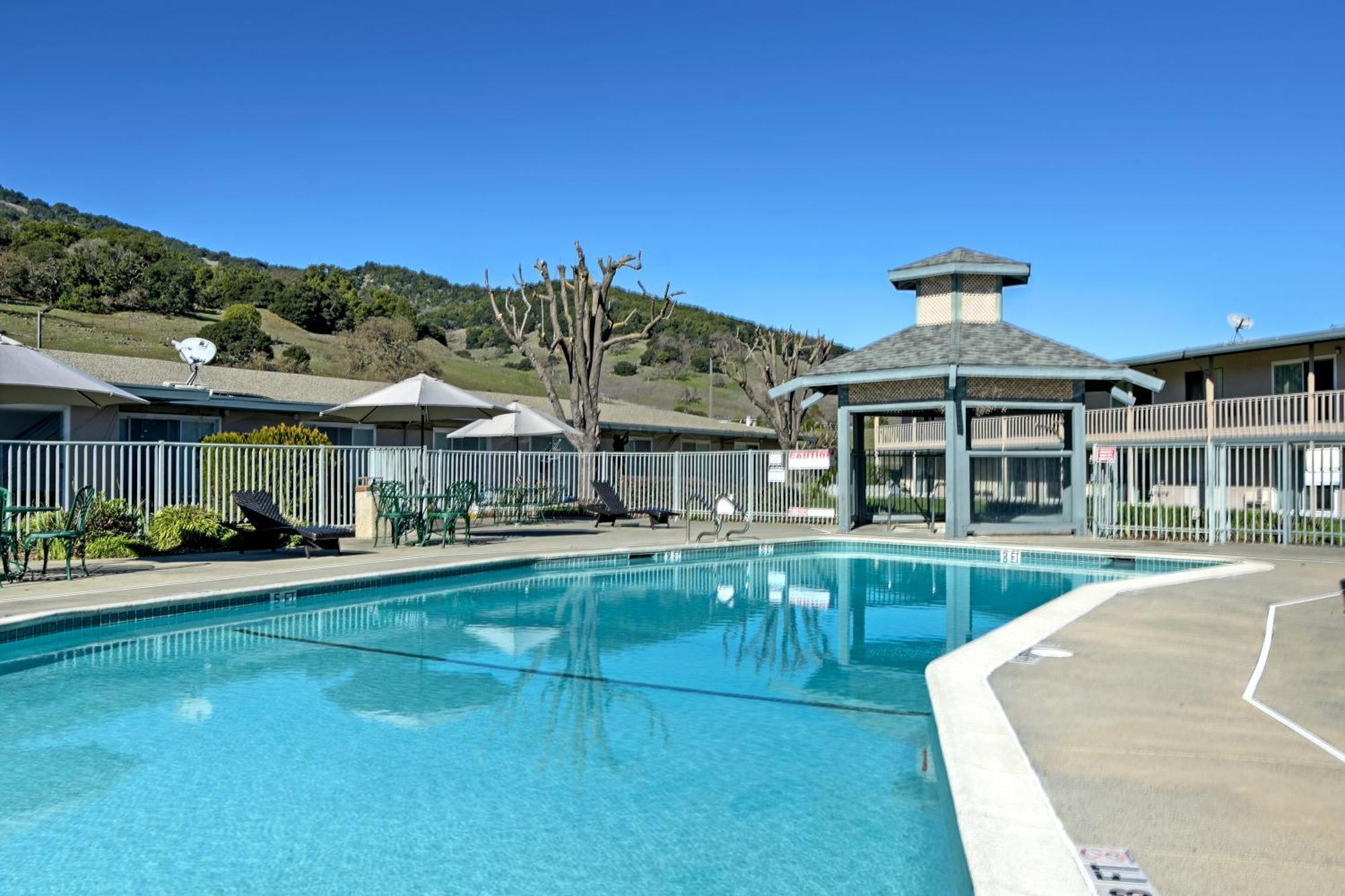 Days Inn By Wyndham Novato/San Francisco Εξωτερικό φωτογραφία