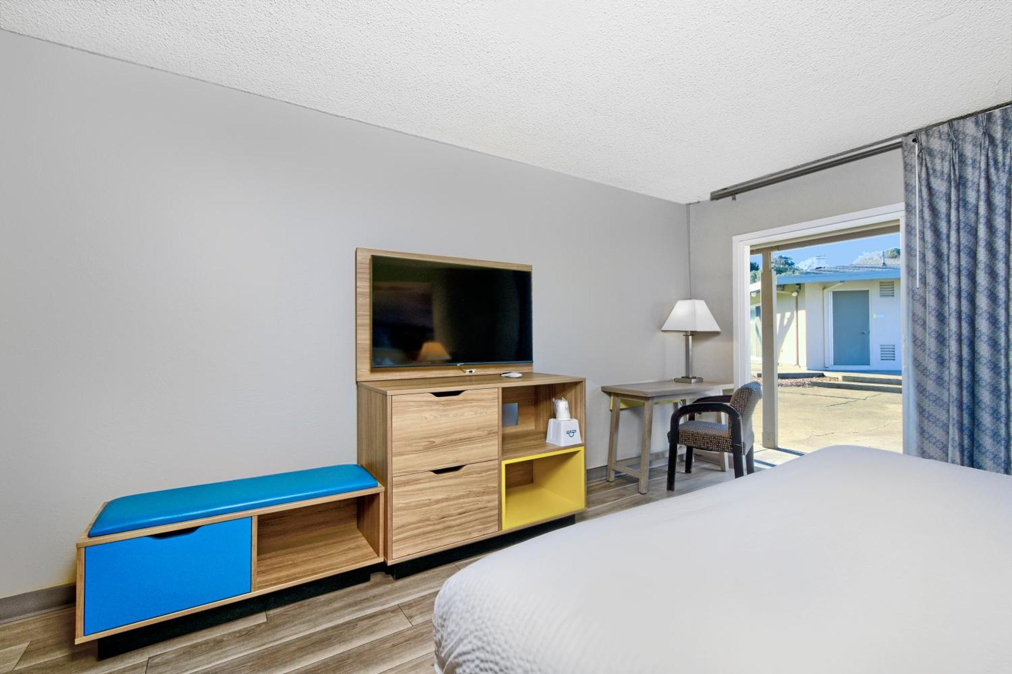 Days Inn By Wyndham Novato/San Francisco Εξωτερικό φωτογραφία