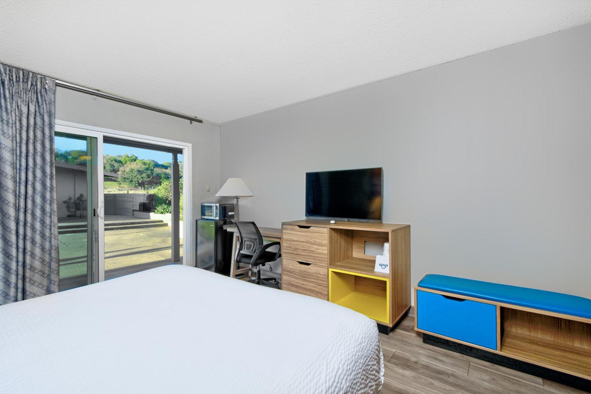 Days Inn By Wyndham Novato/San Francisco Εξωτερικό φωτογραφία